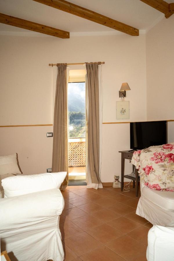 Amalfi Coast Donna Carmela Apartment Скала Екстер'єр фото
