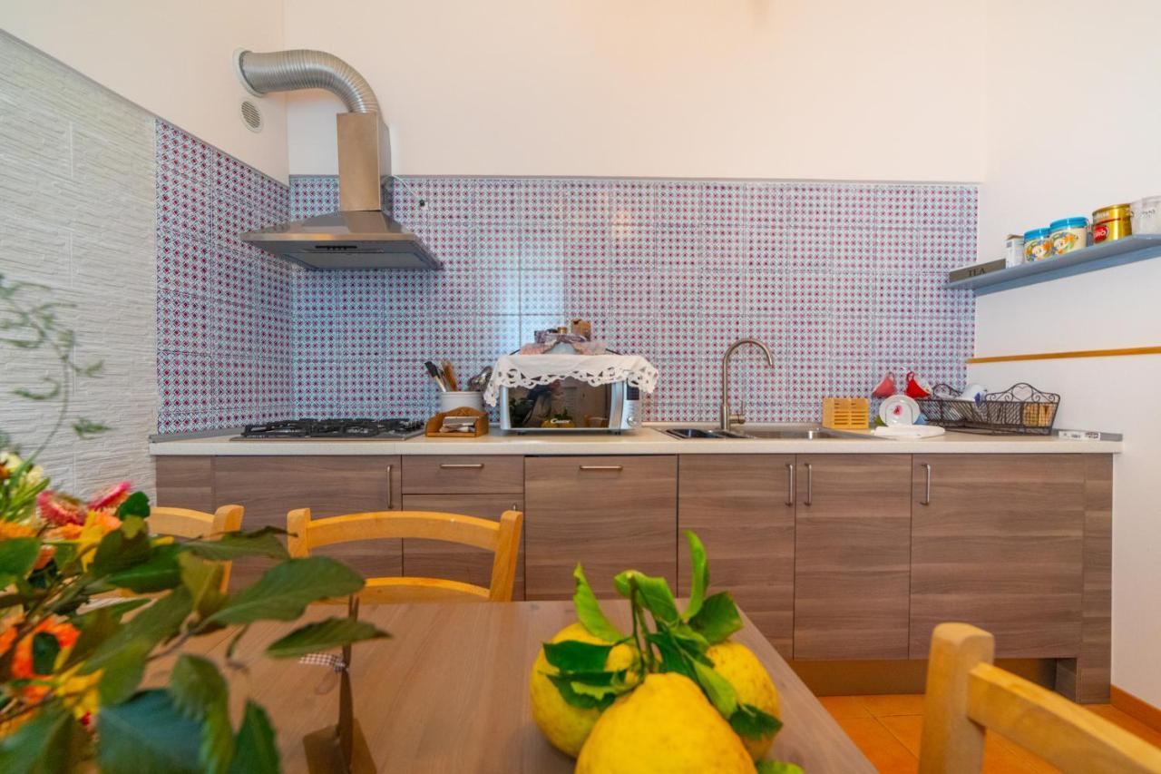 Amalfi Coast Donna Carmela Apartment Скала Екстер'єр фото